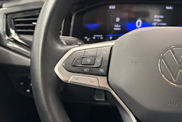 vihreä Volkswagen Taigo 2023 kuva 15.