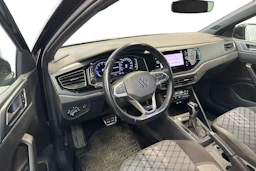 musta Volkswagen Taigo 2023 kuva 3.