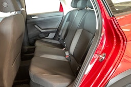 punainen Volkswagen Taigo 2023 kuva 10.