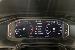 punainen Volkswagen Taigo 2023 kuva 18.