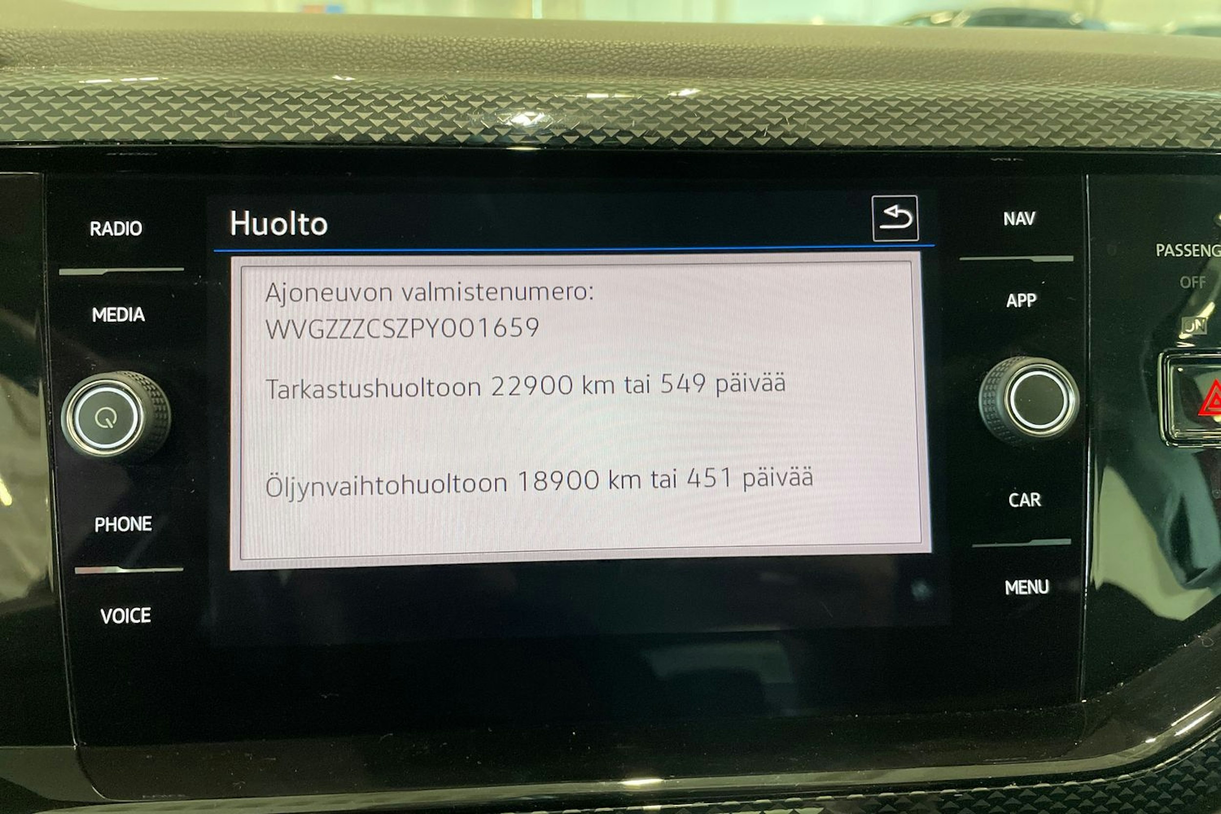 punainen Volkswagen Taigo 2023 kuva 23.