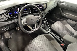 musta Volkswagen Taigo 2023 kuva 7.