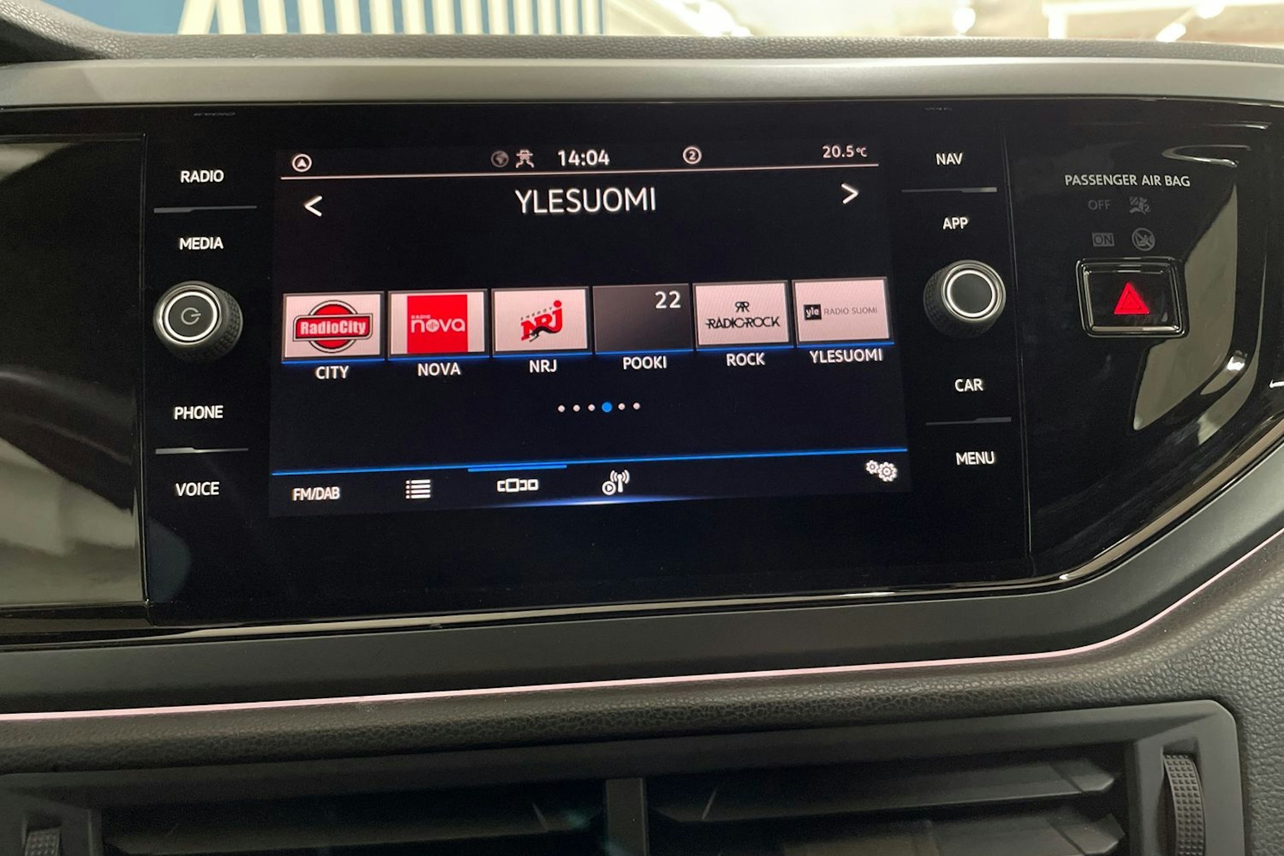 musta Volkswagen Taigo 2023 kuva 17.