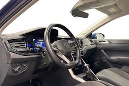 sininen Volkswagen Taigo 2023 kuva 7.