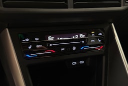 sininen Volkswagen Taigo 2023 kuva 22.