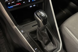 sininen Volkswagen Taigo 2023 kuva 23.