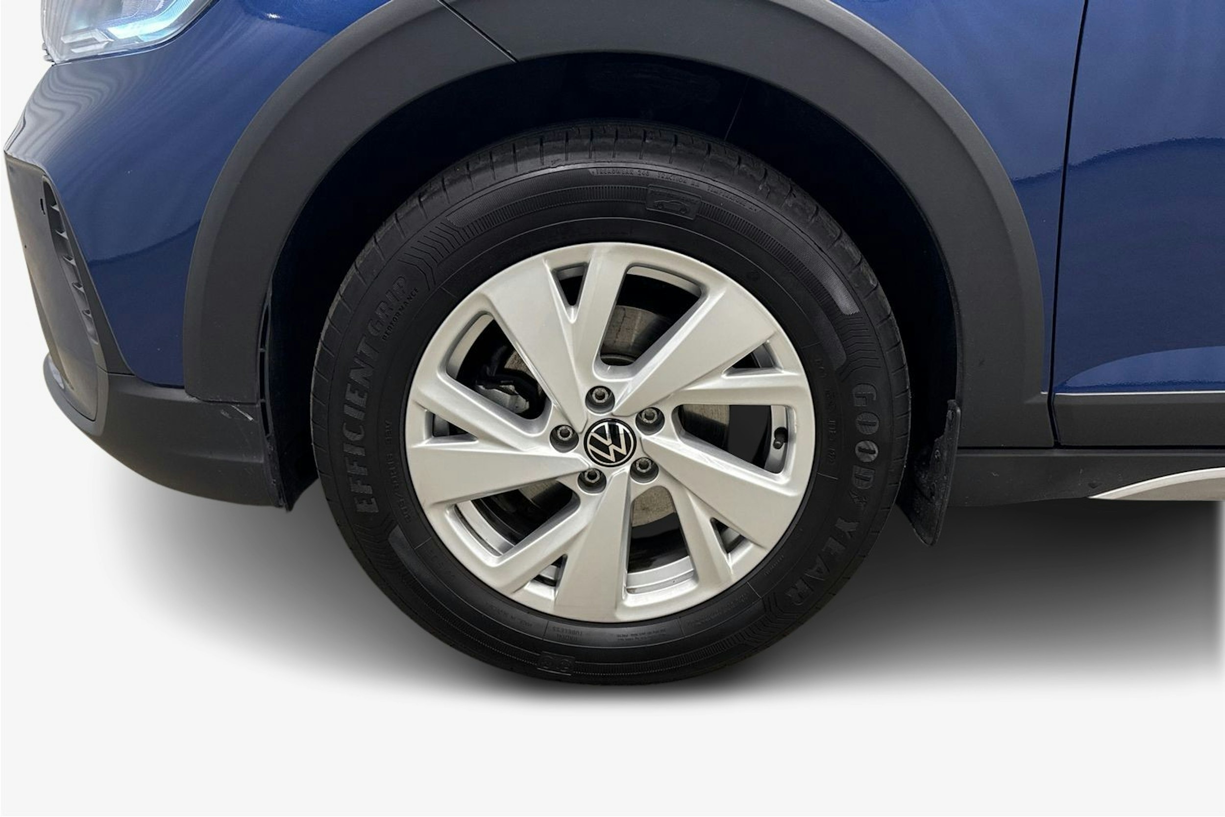 sininen Volkswagen Taigo 2023 kuva 11.