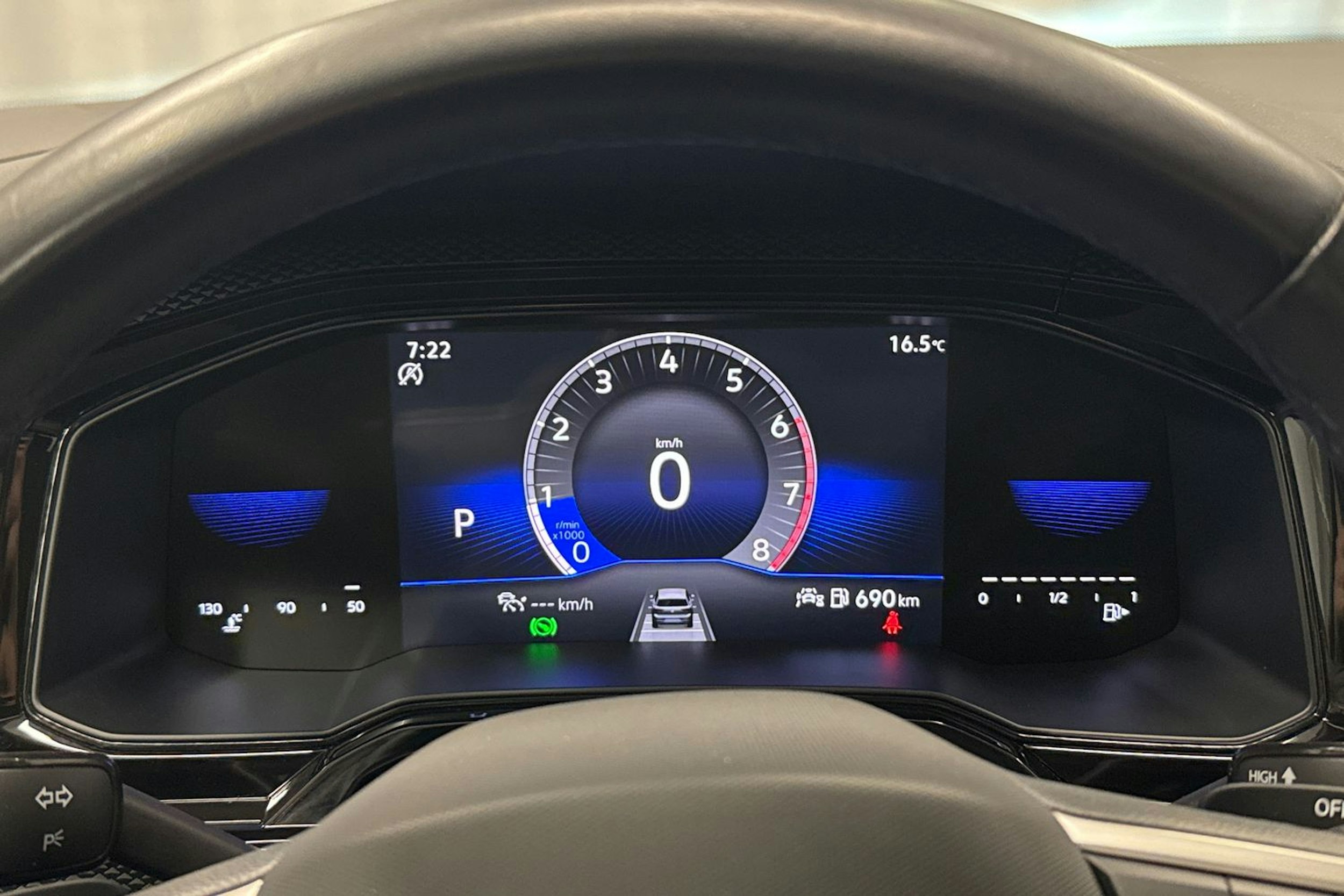 sininen Volkswagen Taigo 2023 kuva 17.