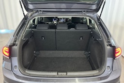 harmaa Volkswagen Taigo 2023 kuva 15.