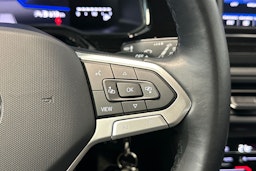 harmaa Volkswagen Taigo 2023 kuva 19.