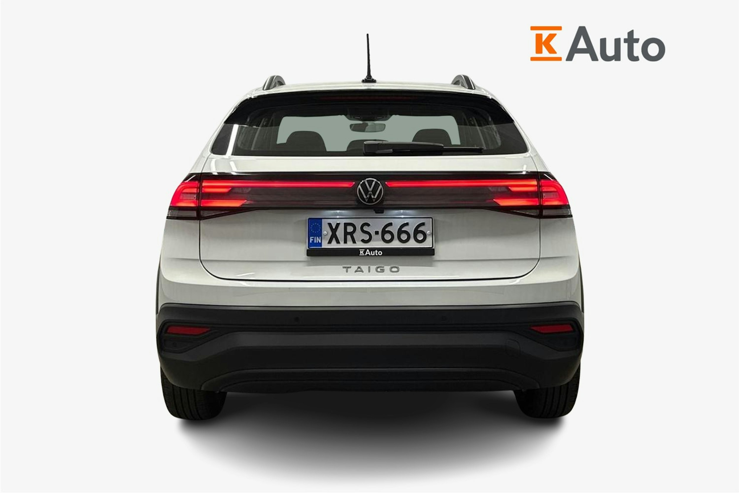 valkoinen Volkswagen Taigo 2023 kuva 3.
