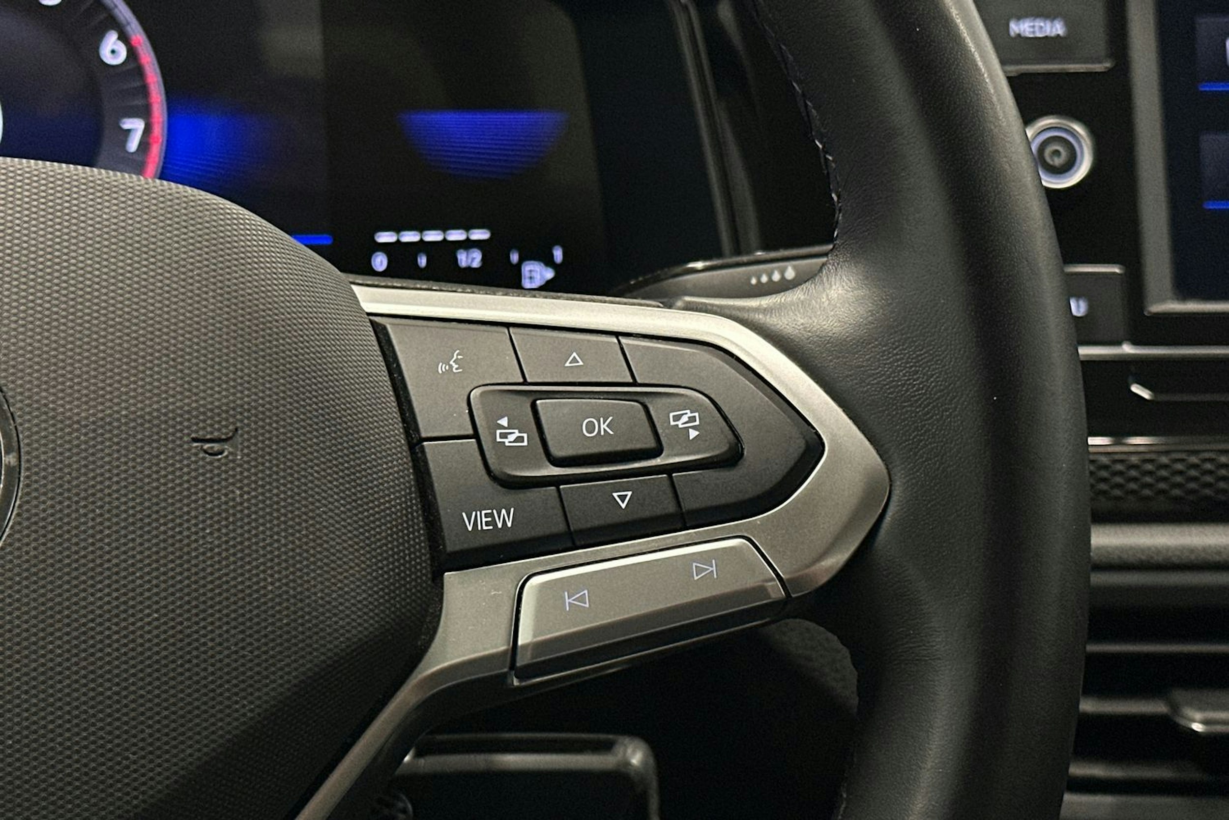 valkoinen Volkswagen Taigo 2023 kuva 18.
