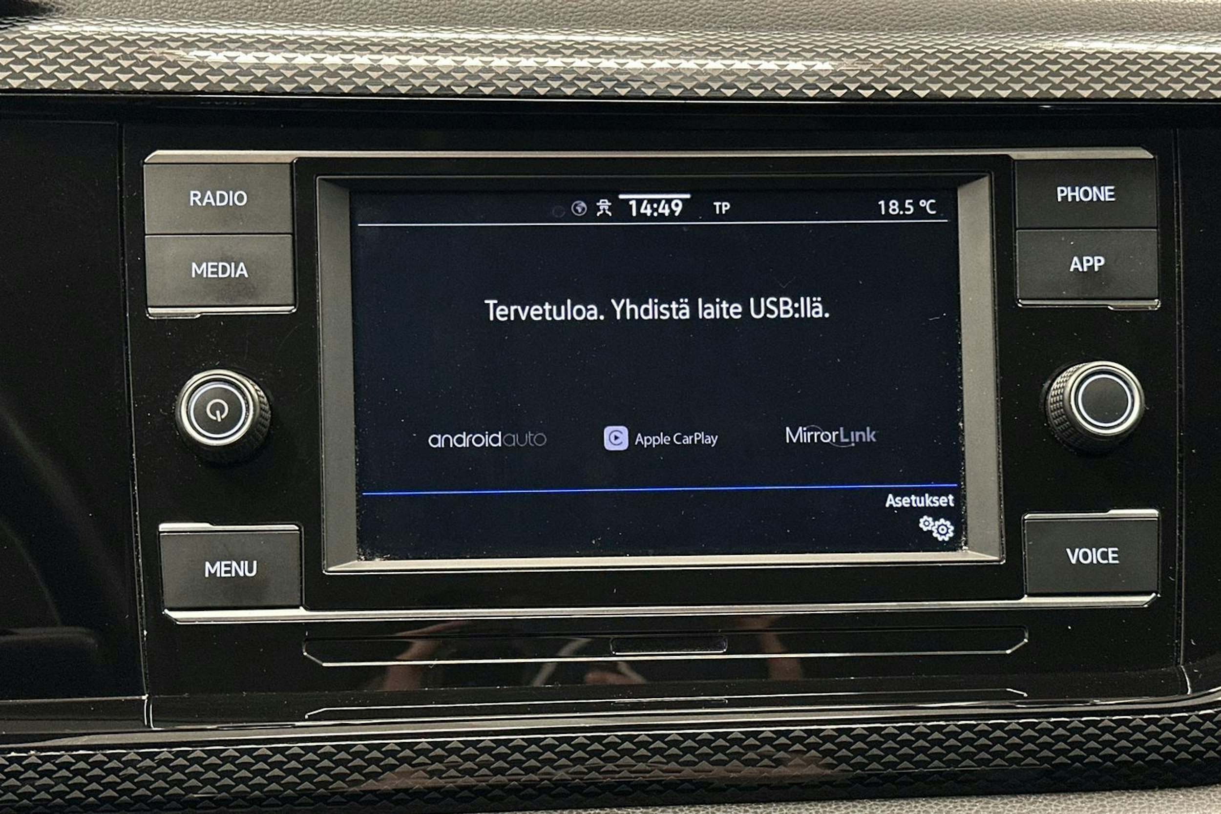 valkoinen Volkswagen Taigo 2023 kuva 24.
