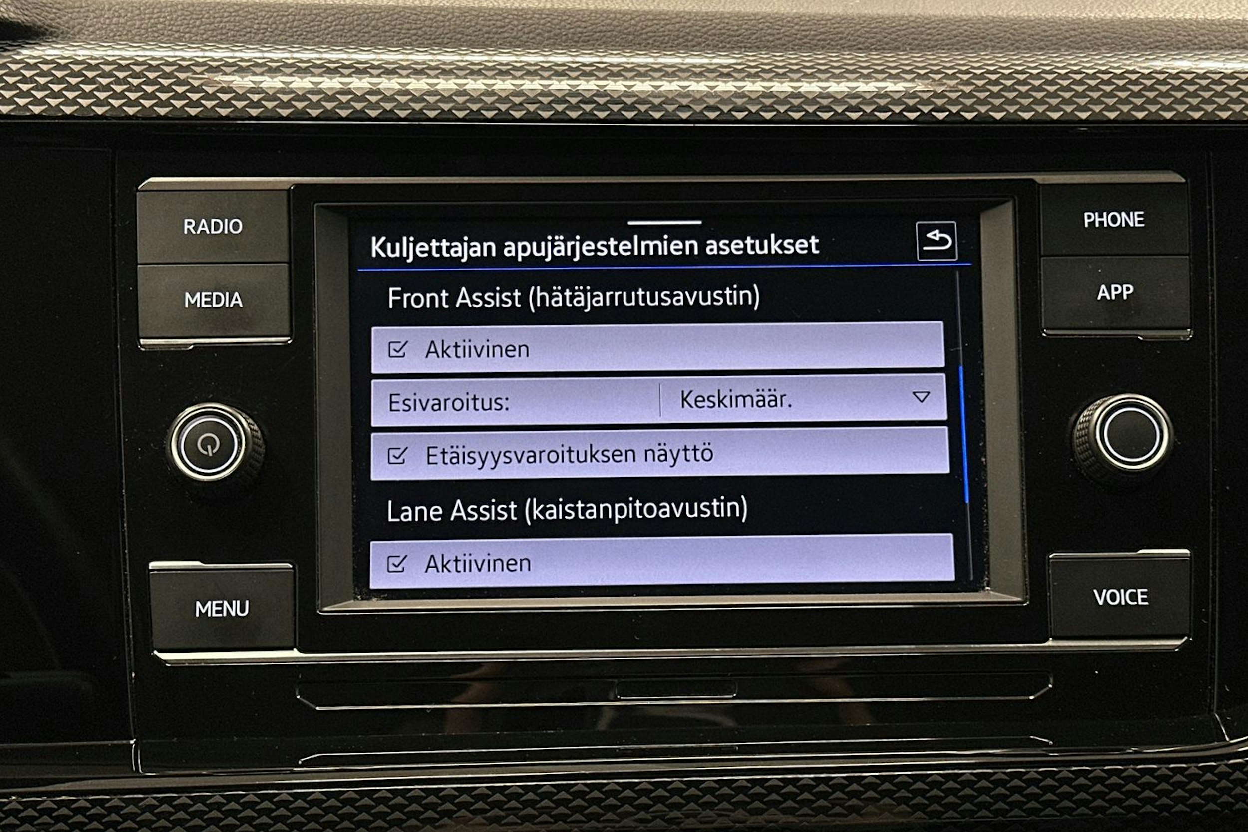 valkoinen Volkswagen Taigo 2023 kuva 26.