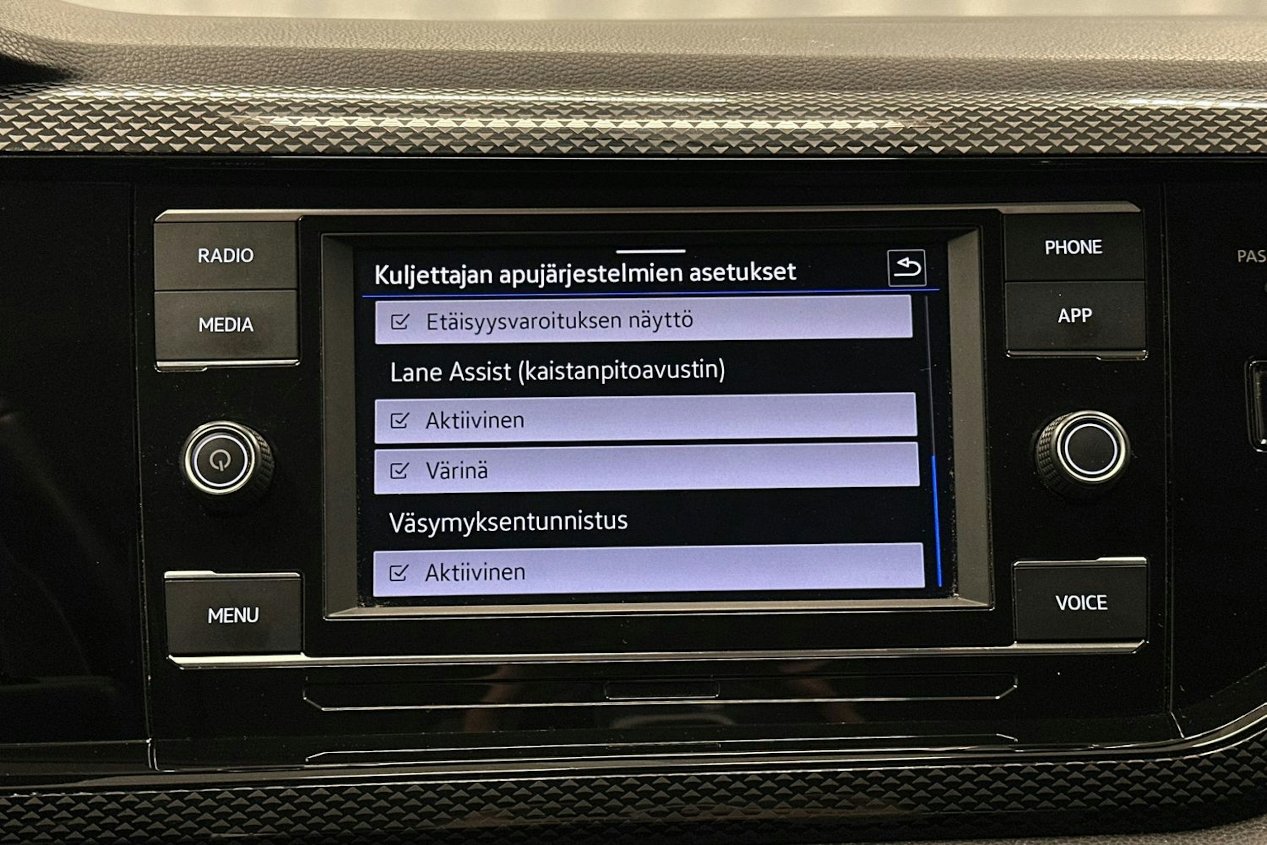 valkoinen Volkswagen Taigo 2023 kuva 27.