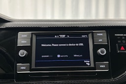 sininen Volkswagen Taigo 2023 kuva 27.