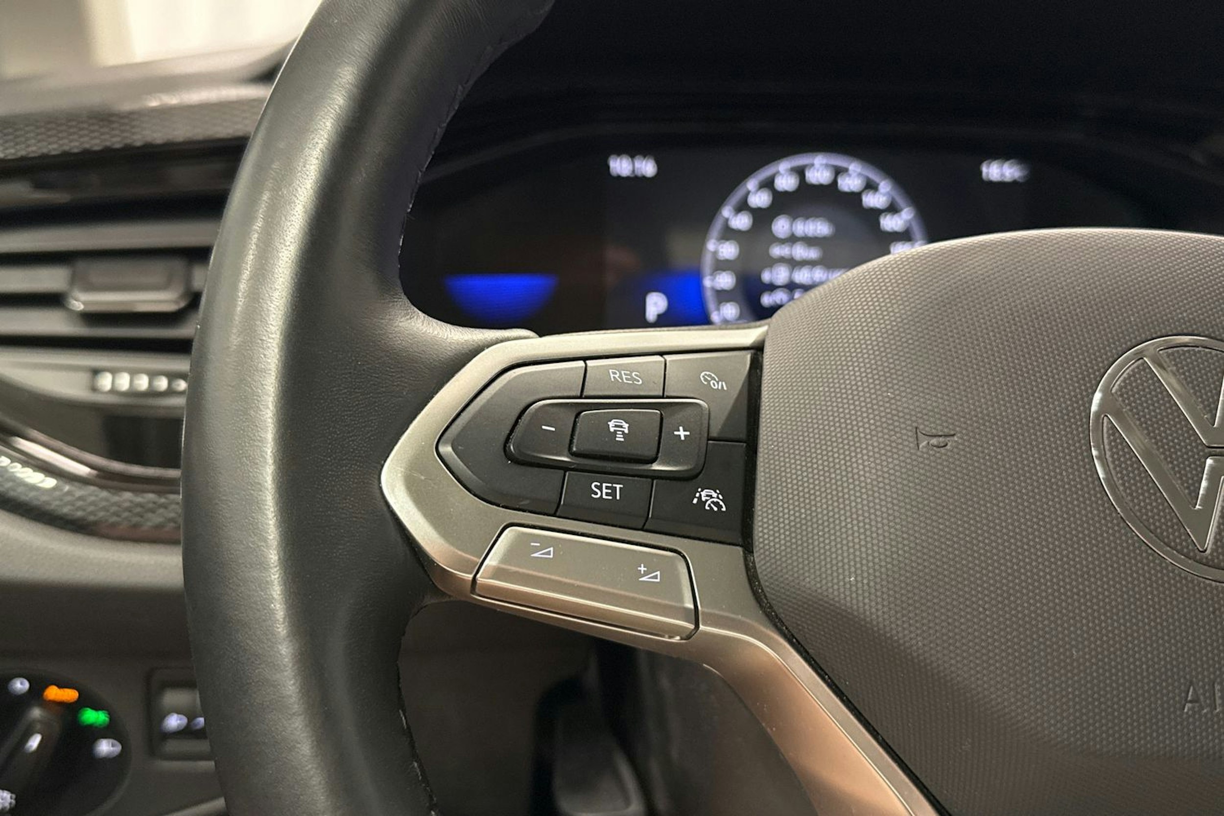 valkoinen Volkswagen Taigo 2023 kuva 15.