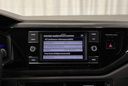 valkoinen Volkswagen Taigo 2023 kuva 18.