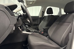 valkoinen Volkswagen Taigo 2023 kuva 24.