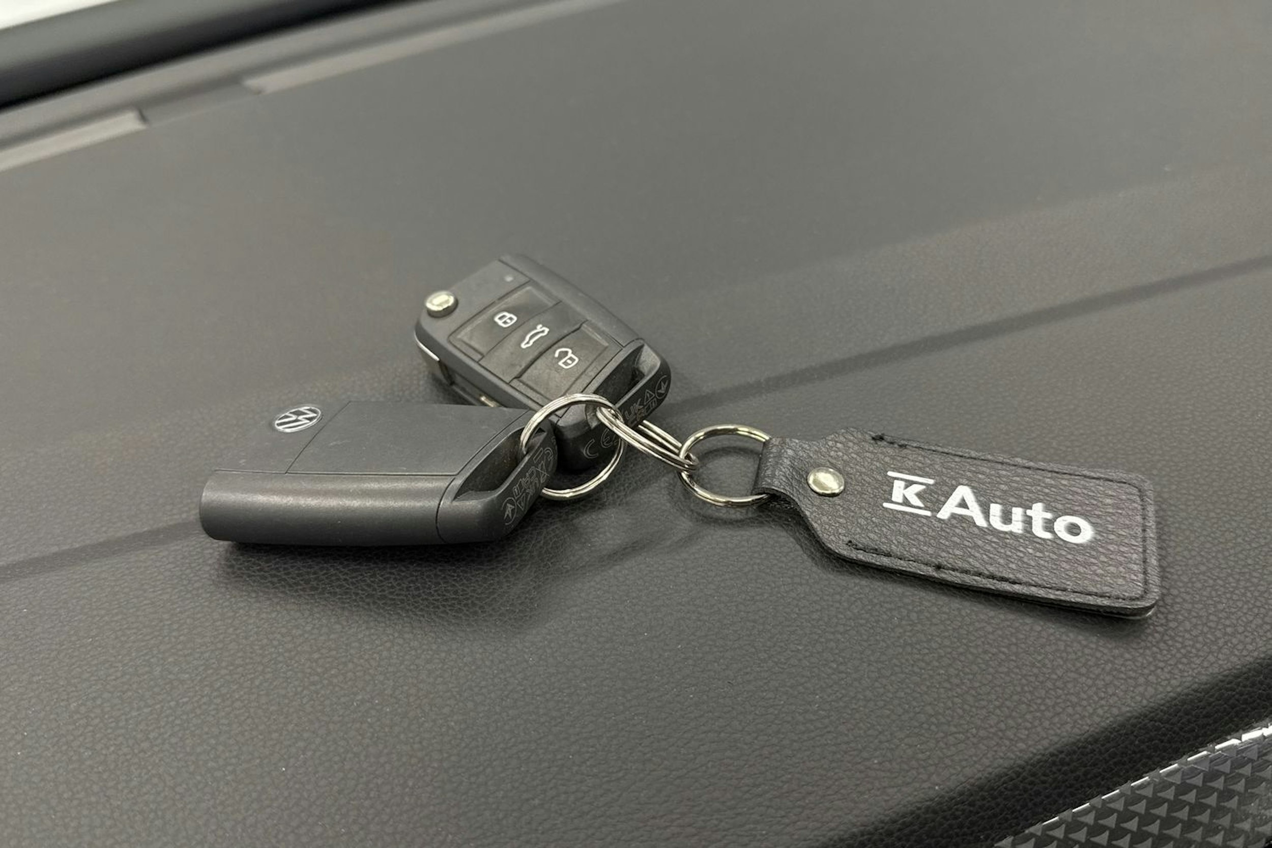valkoinen Volkswagen Taigo 2023 kuva 26.