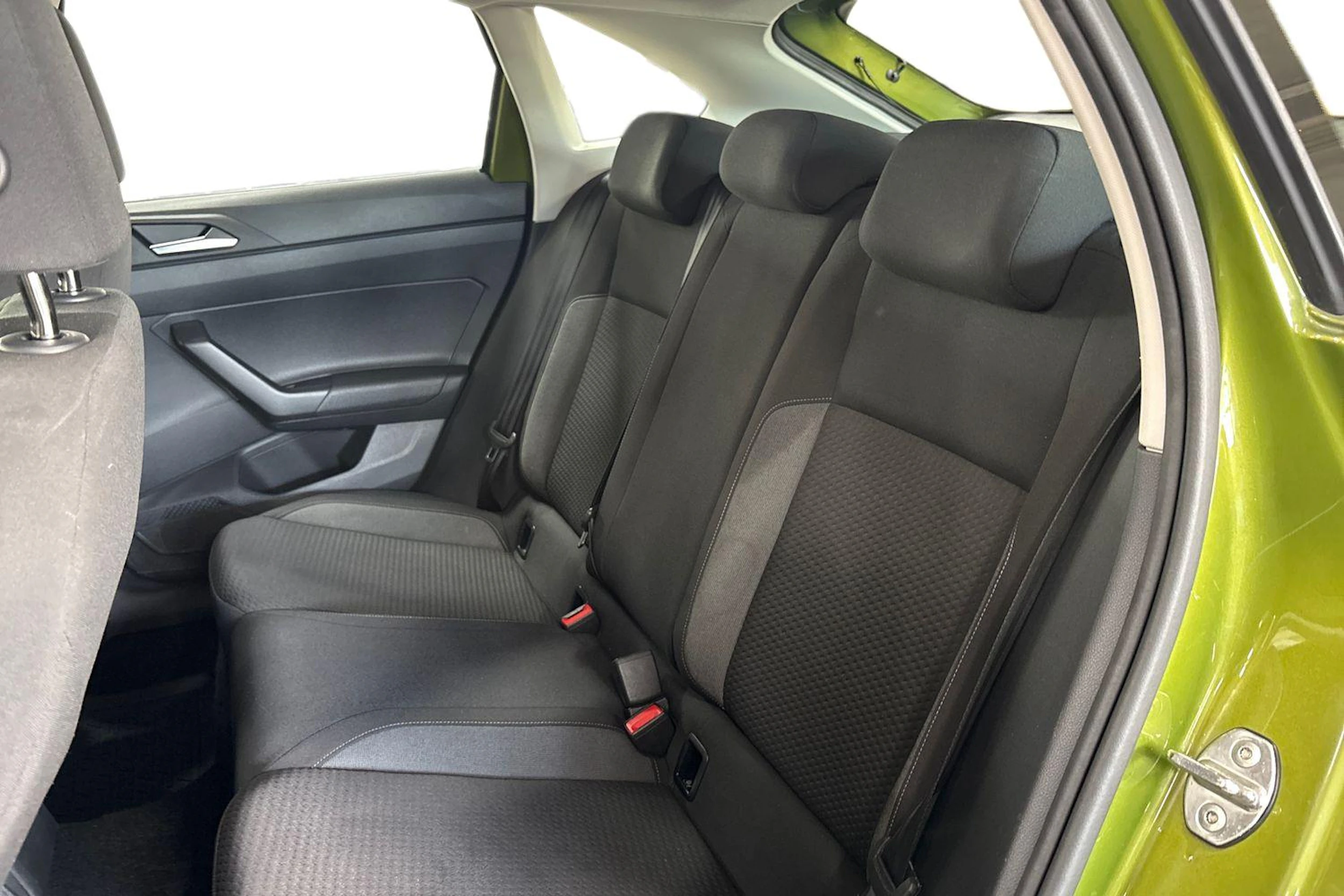 Vihreä Volkswagen Taigo 2023 kuva 8.