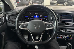 Vihreä Volkswagen Taigo 2023 kuva 11.