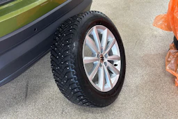 Vihreä Volkswagen Taigo 2023 kuva 21.