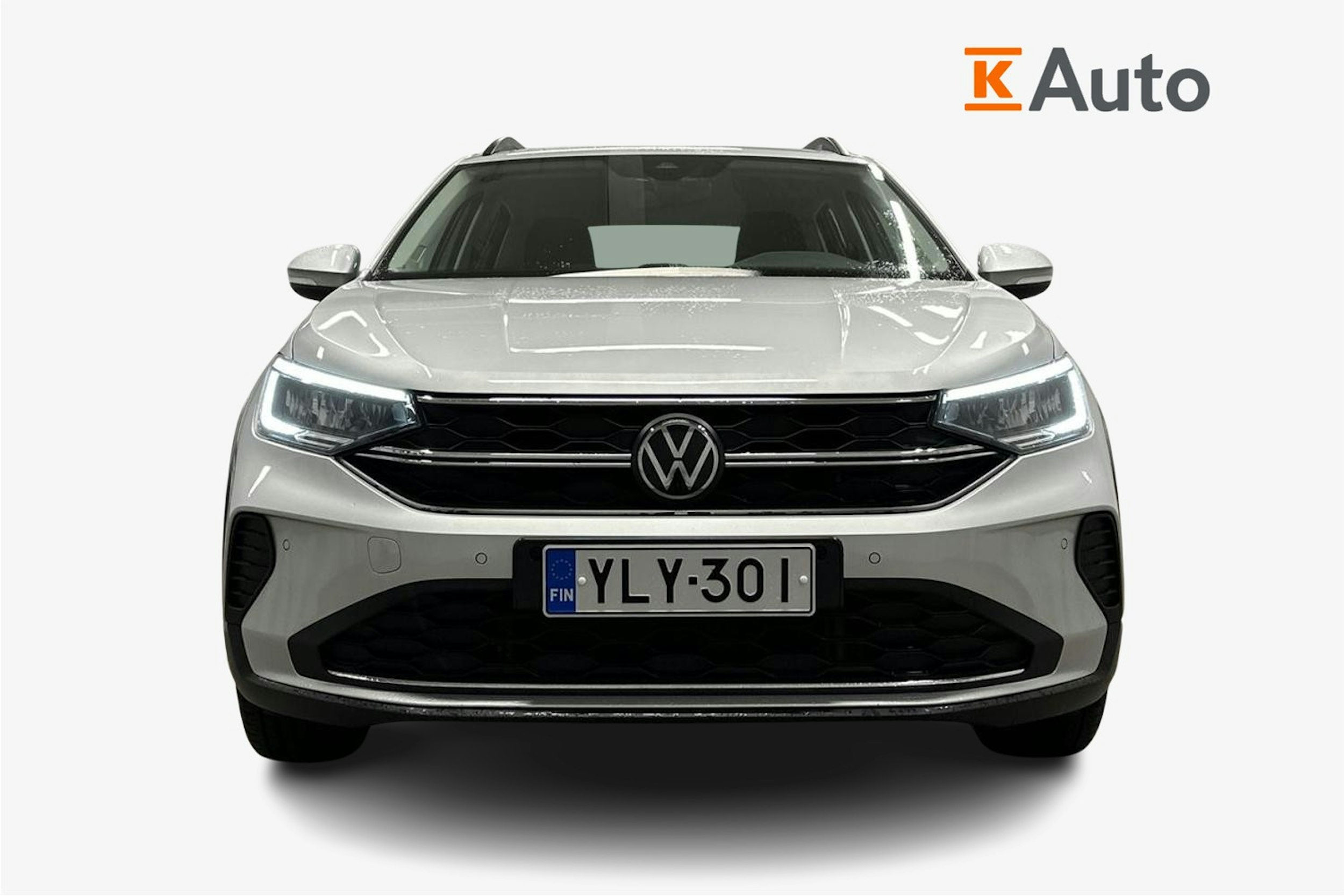 harmaa Volkswagen Taigo 2023 kuva 5.