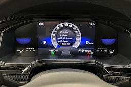 harmaa Volkswagen Taigo 2023 kuva 18.