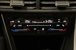 harmaa Volkswagen Taigo 2023 kuva 20.