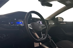 harmaa Volkswagen Taigo 2023 kuva 3.