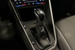 harmaa Volkswagen Taigo 2023 kuva 20.