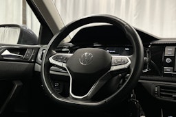 harmaa Volkswagen Taigo 2023 kuva 12.