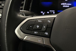 harmaa Volkswagen Taigo 2023 kuva 14.