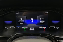 harmaa Volkswagen Taigo 2023 kuva 16.