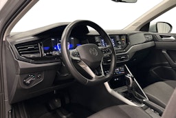 harmaa Volkswagen Taigo 2023 kuva 7.
