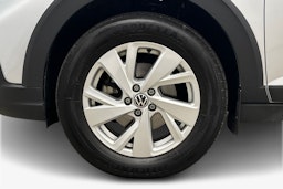 harmaa Volkswagen Taigo 2023 kuva 11.