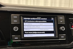 valkoinen Volkswagen Taigo 2023 kuva 17.