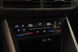 valkoinen Volkswagen Taigo 2023 kuva 19.
