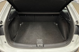 valkoinen Volkswagen Taigo 2023 kuva 14.