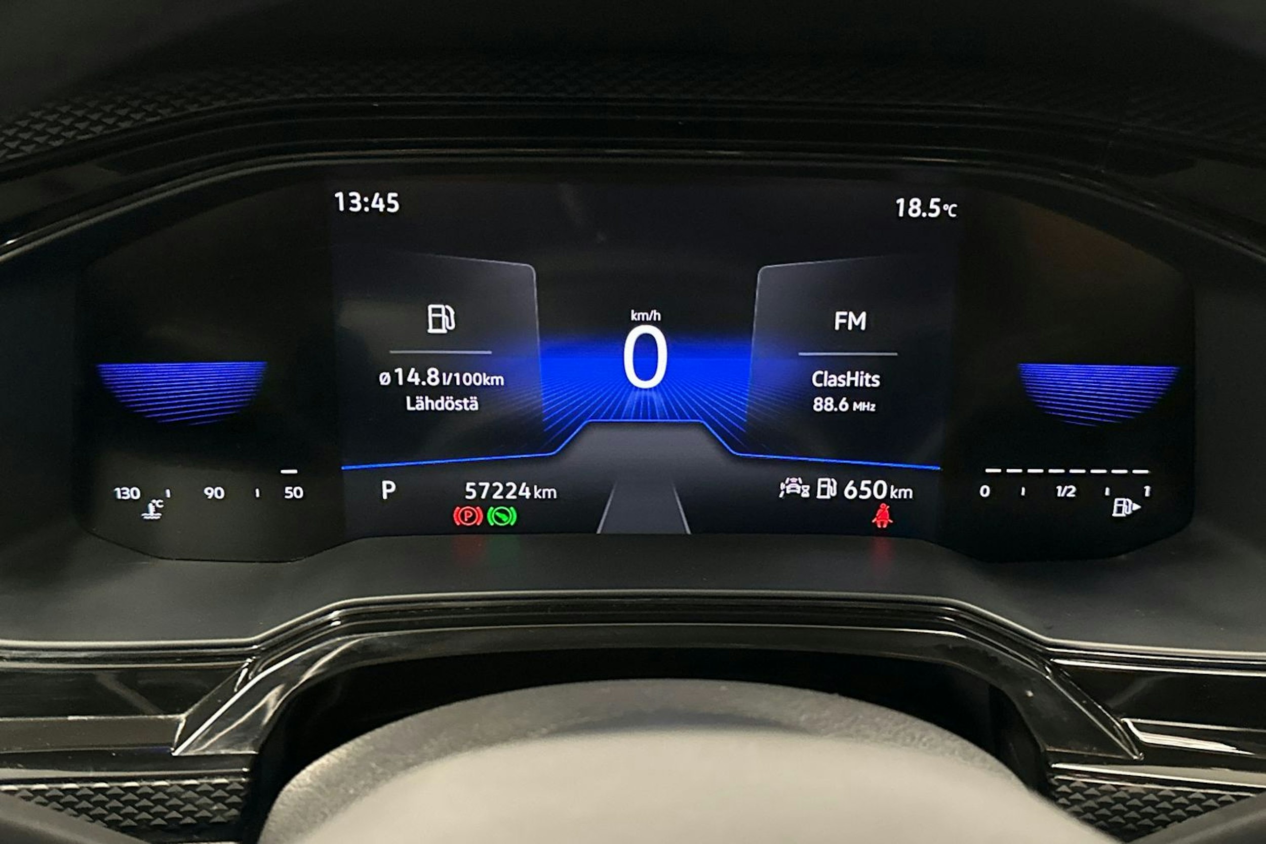 valkoinen Volkswagen Taigo 2023 kuva 19.