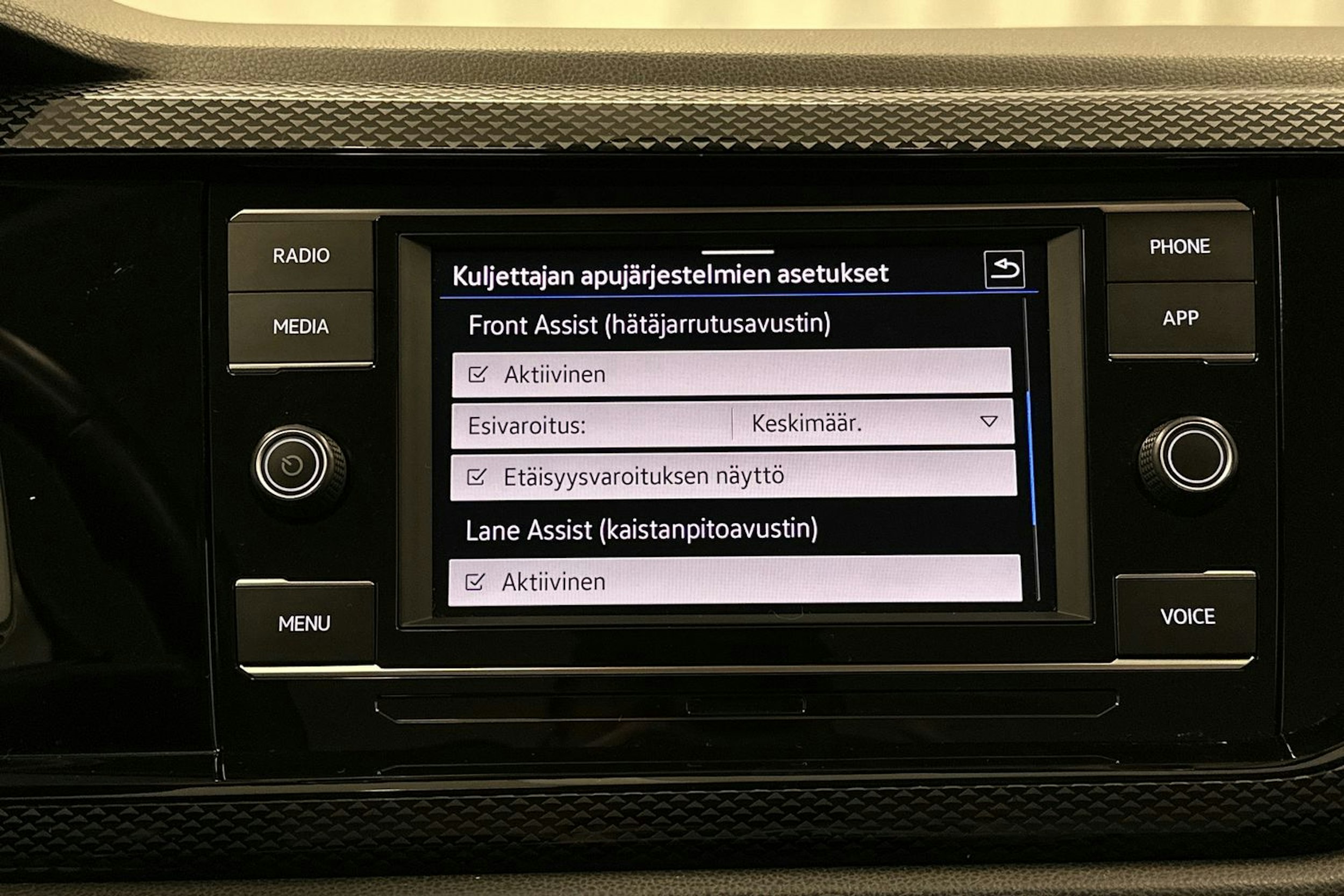harmaa Volkswagen Taigo 2023 kuva 25.