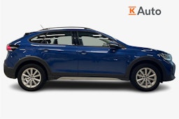 sininen Volkswagen Taigo 2023 kuva 6.