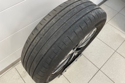 sininen Volkswagen Taigo 2023 kuva 24.