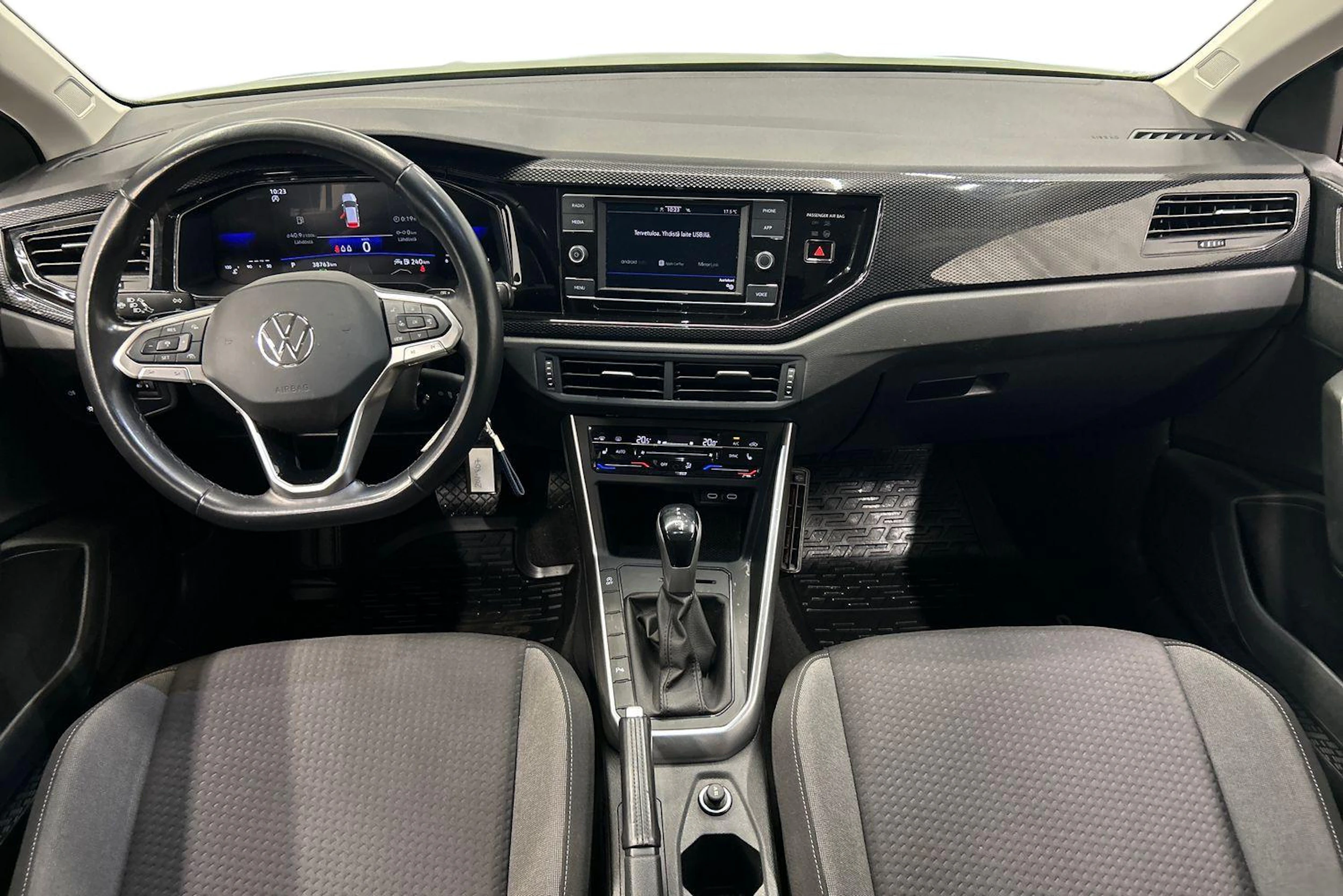 vihreä Volkswagen Taigo 2023 kuva 9.