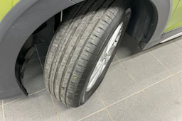 vihreä Volkswagen Taigo 2023 kuva 13.