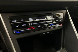 vihreä Volkswagen Taigo 2023 kuva 25.
