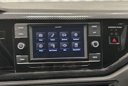 valkoinen Volkswagen Taigo 2023 kuva 22.