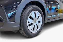 met. musta Volkswagen Taigo 2024 kuva 11.