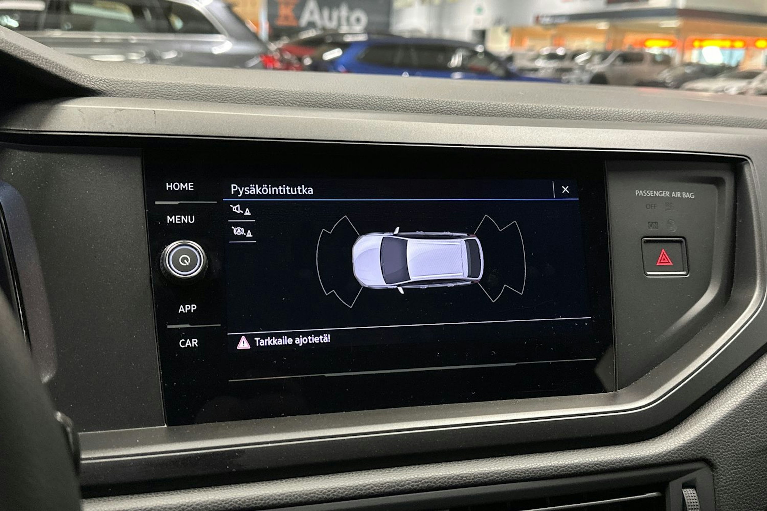 met. musta Volkswagen Taigo 2024 kuva 18.